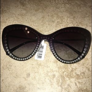 Pearl Chanel sunglasses